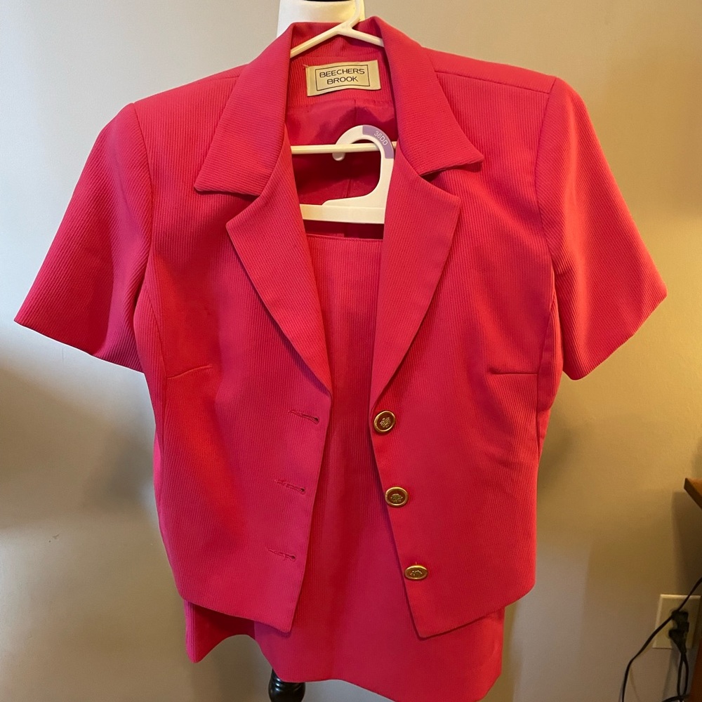 Beechers Brook, pink suit, size 4